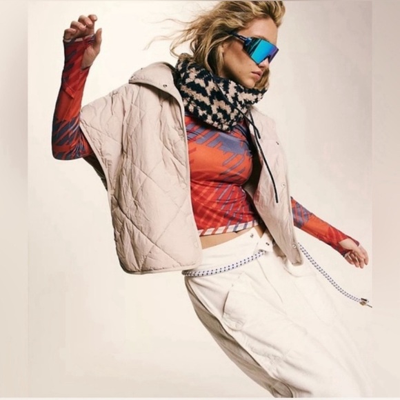 NWT Free People Movement Chill Out Packable Poncho & Puffer Vest
